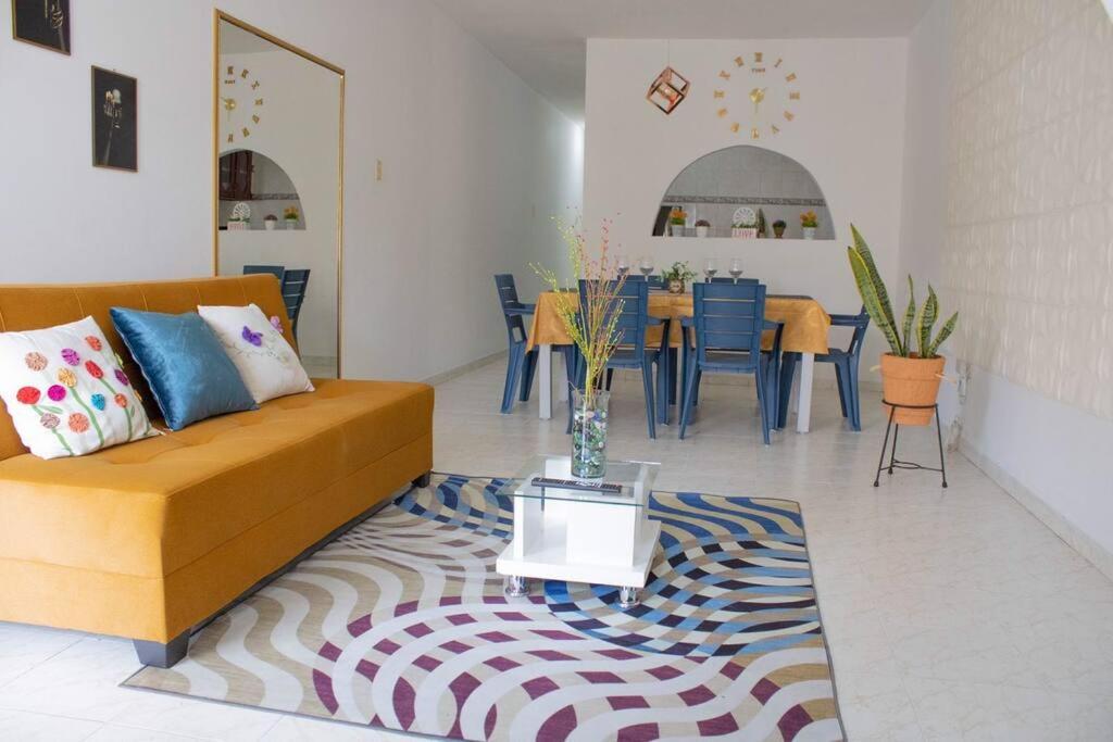 Con Buena Ubicacion Familia Grande Apartment *